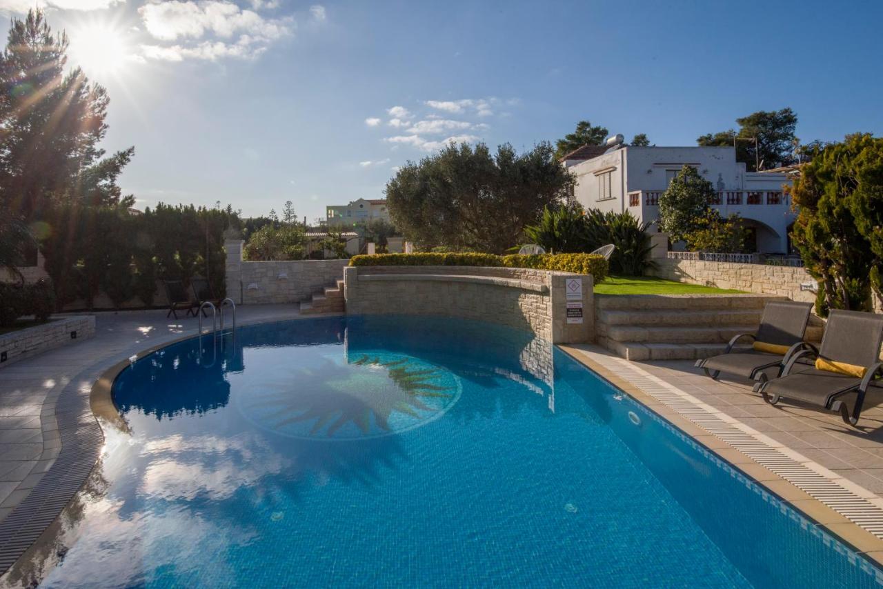 Artdeco Luxury Suites Korakiaí Kültér fotó